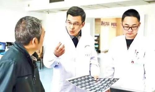 医生爆料儿子视频播放大全,儿子视频播放大全背后的惊人真相